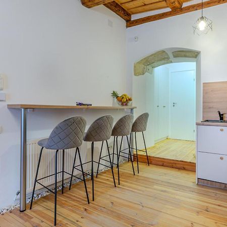 Ch6 By Rentable Apartment Brasov Ngoại thất bức ảnh