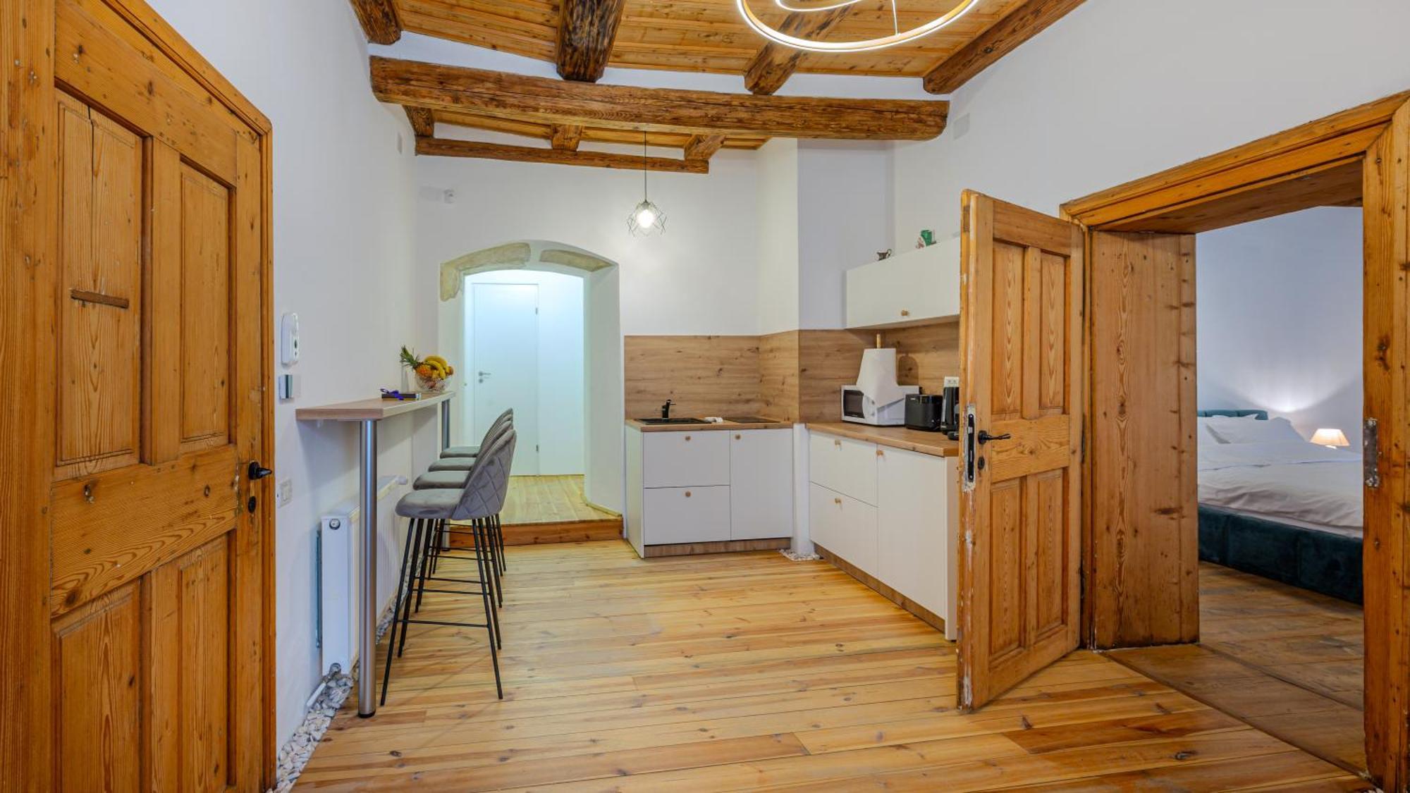 Ch6 By Rentable Apartment Brasov Ngoại thất bức ảnh