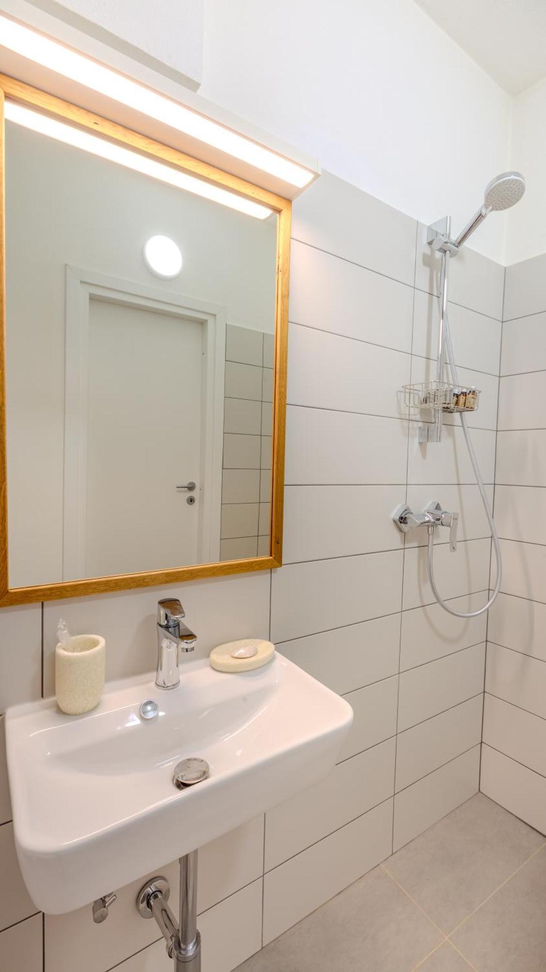 Ch6 By Rentable Apartment Brasov Ngoại thất bức ảnh